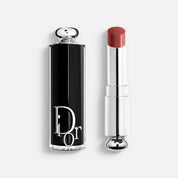 Dior Addict Lipstick - שפתון מעניק ברק במהדורה מוגבלת