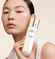 Dior Prestige L'oléo-Essence Lumiere - תחליב פילינג ומאיר  לפנים ולצוואר