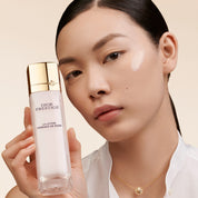 Dior Prestige La Lotion Essence de Rose - תחליב לפנים ולצוואר - מעניק לחות, מזין ומחייה את העור