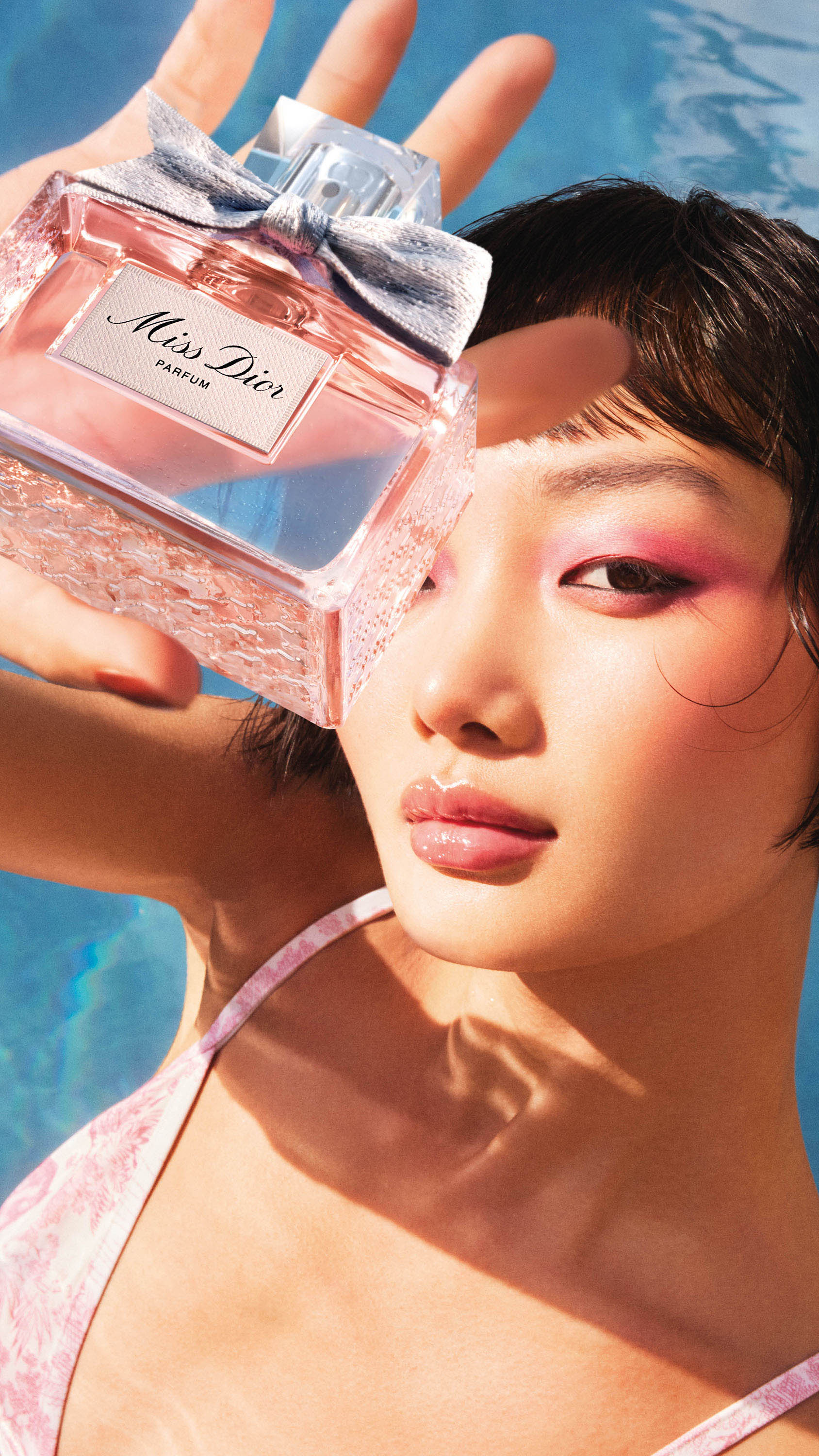 A25_SUMMER_M04C_MISS_DIOR_L4_v2b_1688X3000_1.jpg