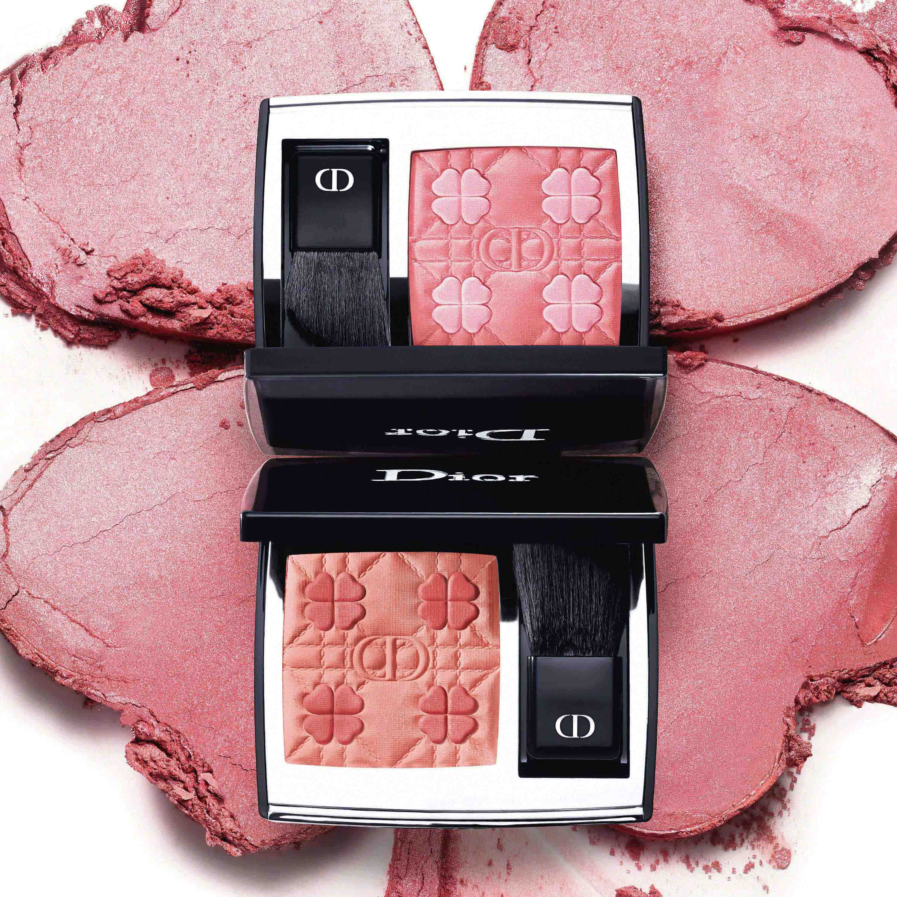 A26_LOOK_ERETAIL_M229_FALL_LOOK_P05K_DUO_BLUSH_3000x3000_WIP_V1.jpg
