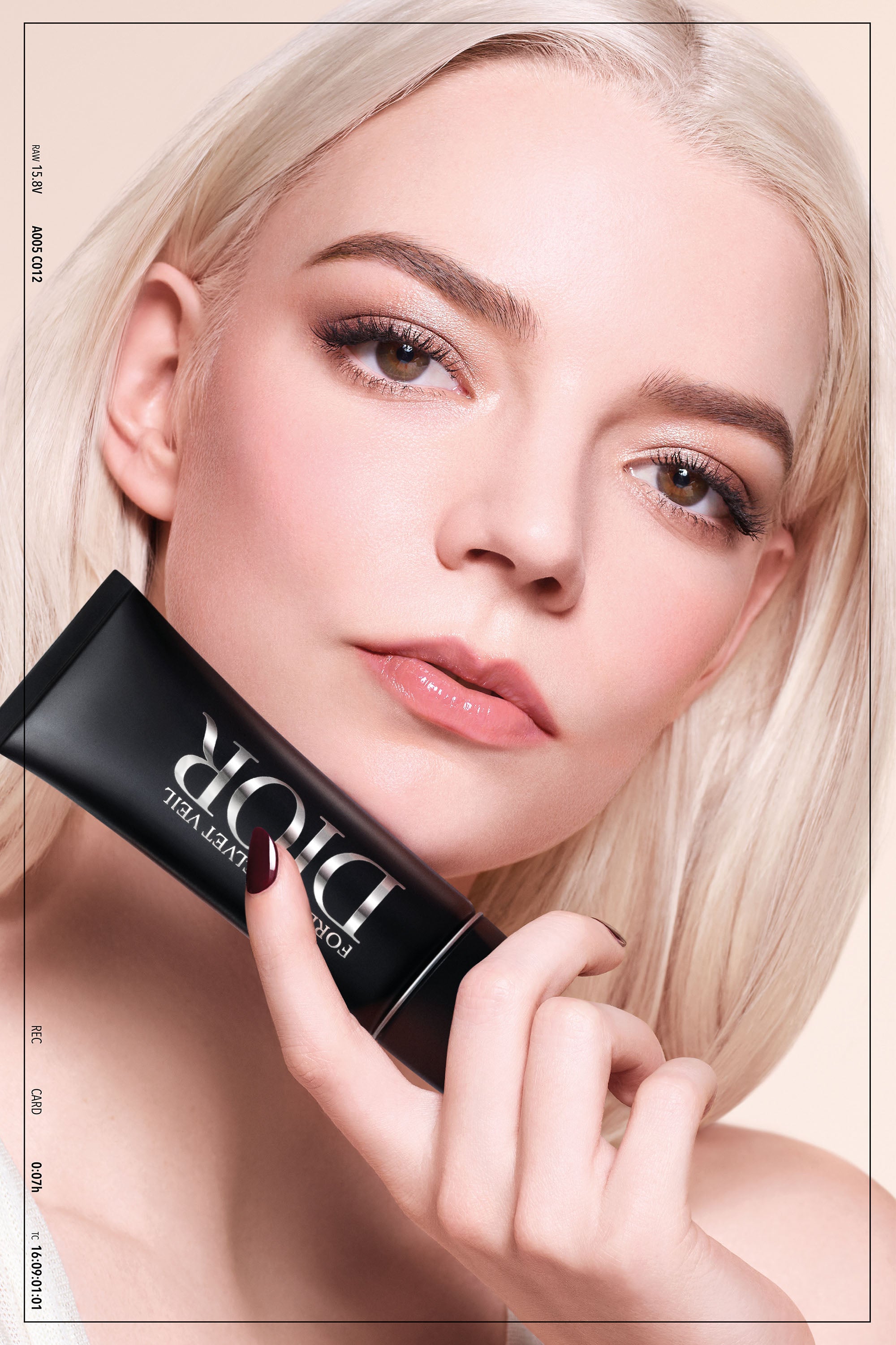 Dior Forever Velvet Veil - פריימר בגימור מאט