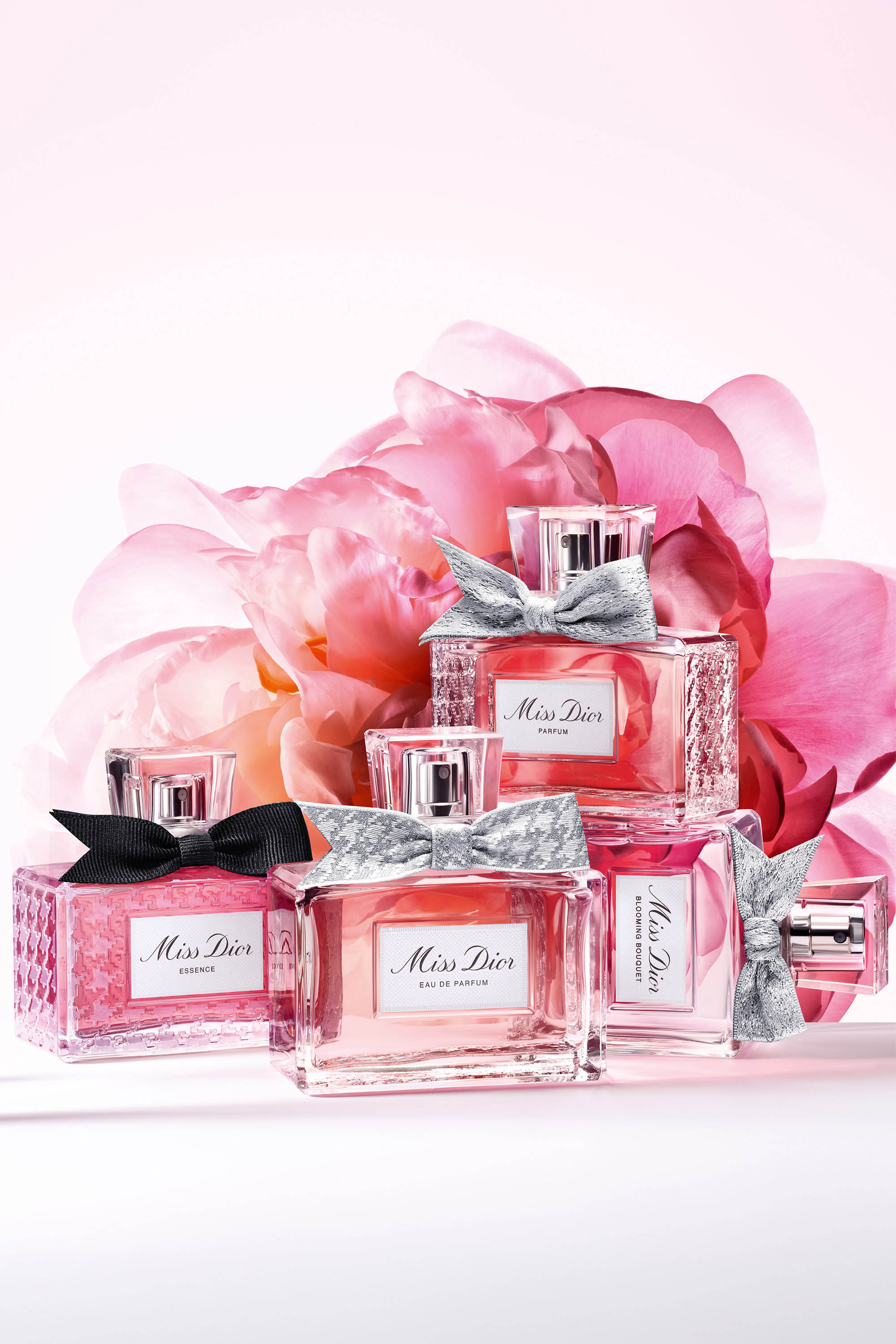 MissDior_EDP26_Mood_Gamme-2_2000x3000_02348239-b799-4656-89e0-2950966984b2.jpg