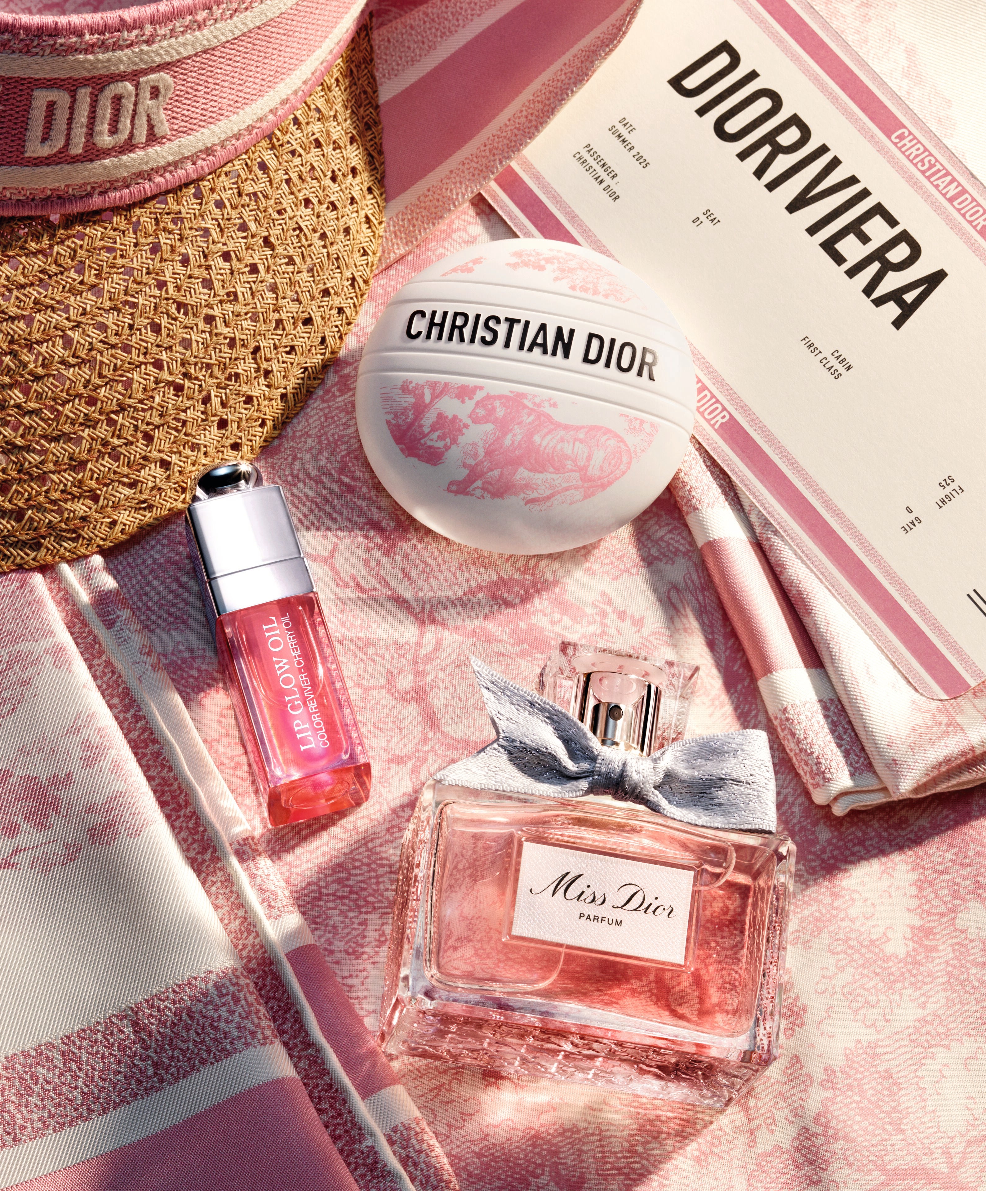 SUMMER_25_P20E_RETAIL_MISS_DIOR_CROP_SW_F39.jpg