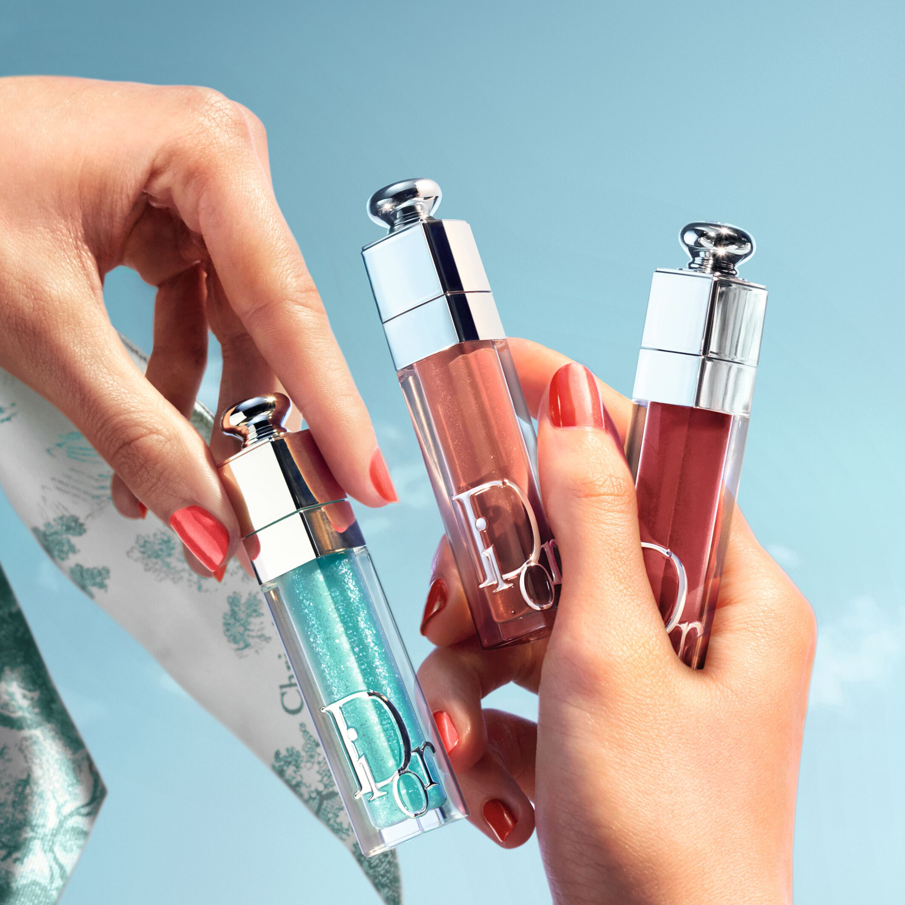 TRIO_LIPMAX_3000x3000_2.png