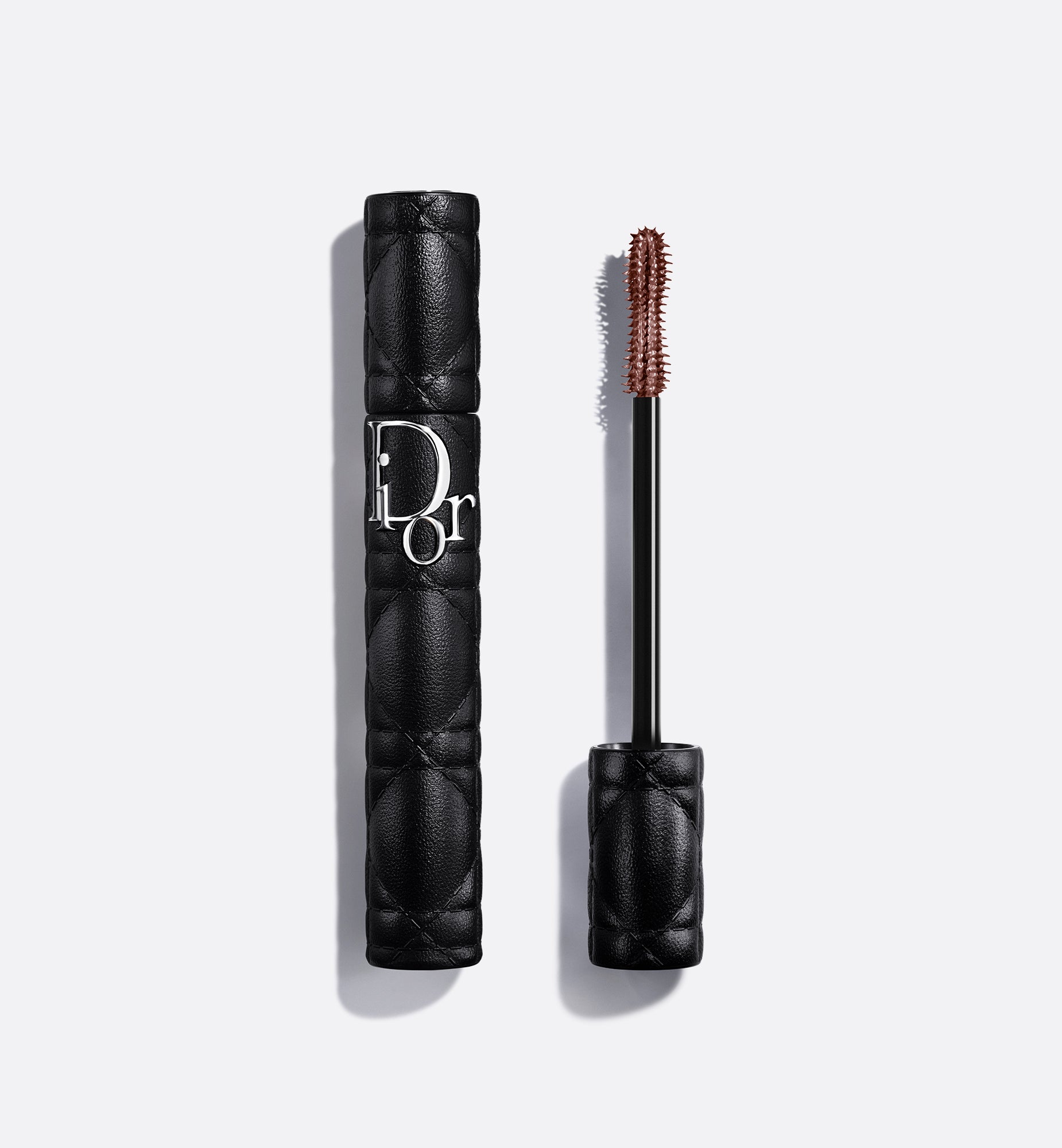 Diorshow Overvolume - נפח עוצמתי בצבע עשיר