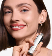 Dior Addict Glass Lipstick - ליפסטיק לחותי באפקט  Glass Lips