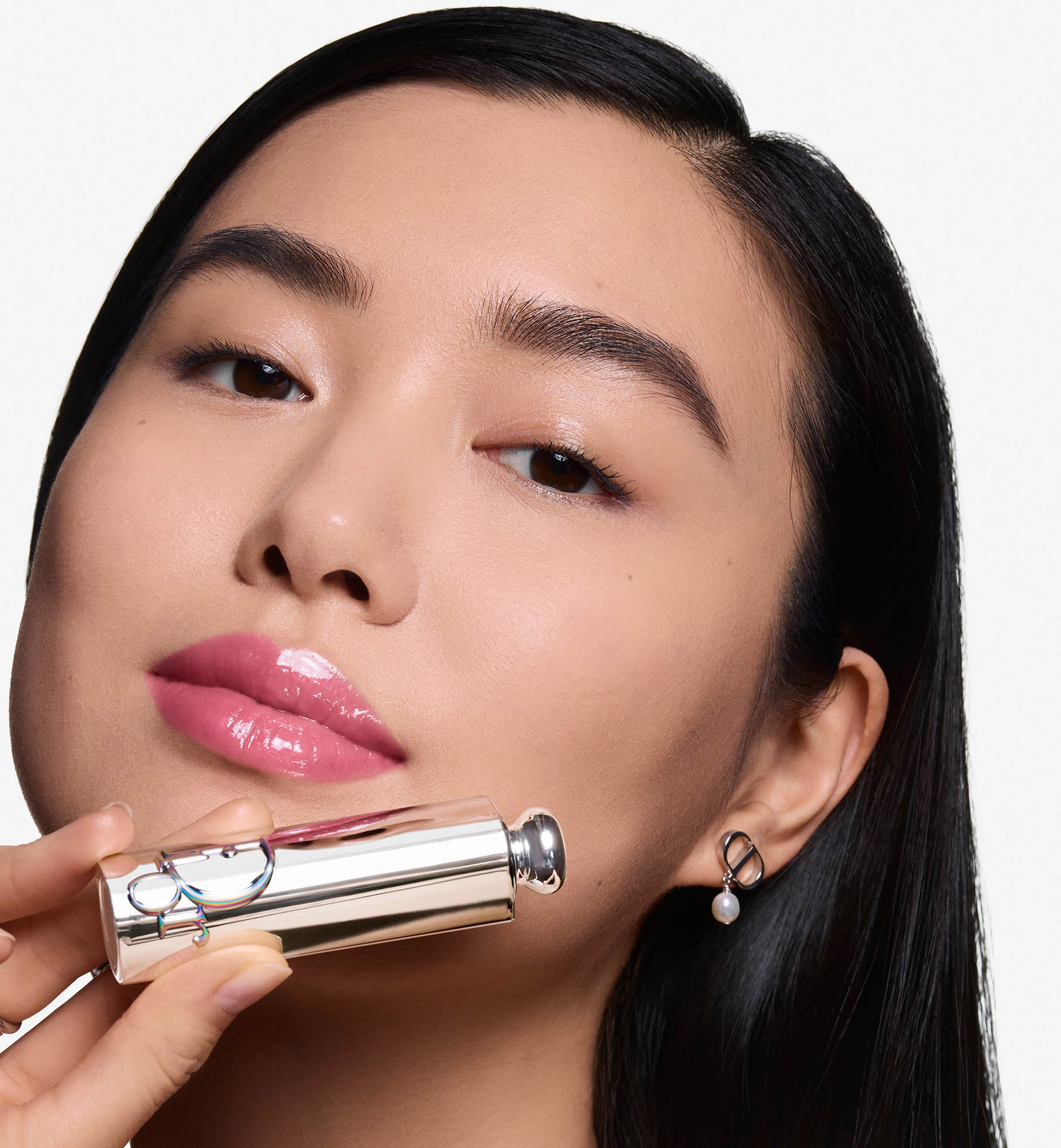 Dior Addict Glass Lipstick - ליפסטיק לחותי באפקט  Glass Lips