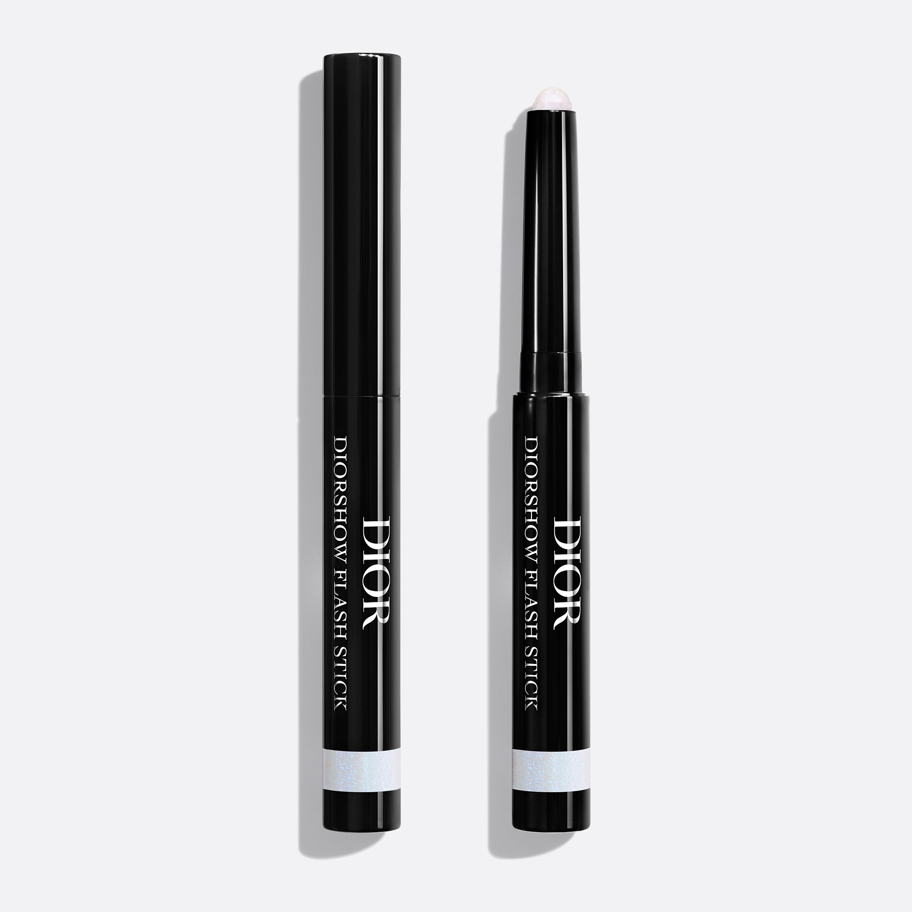 Diorshow Flash Stick – צללית סטיק קרמית עמידה ל־24 שעות