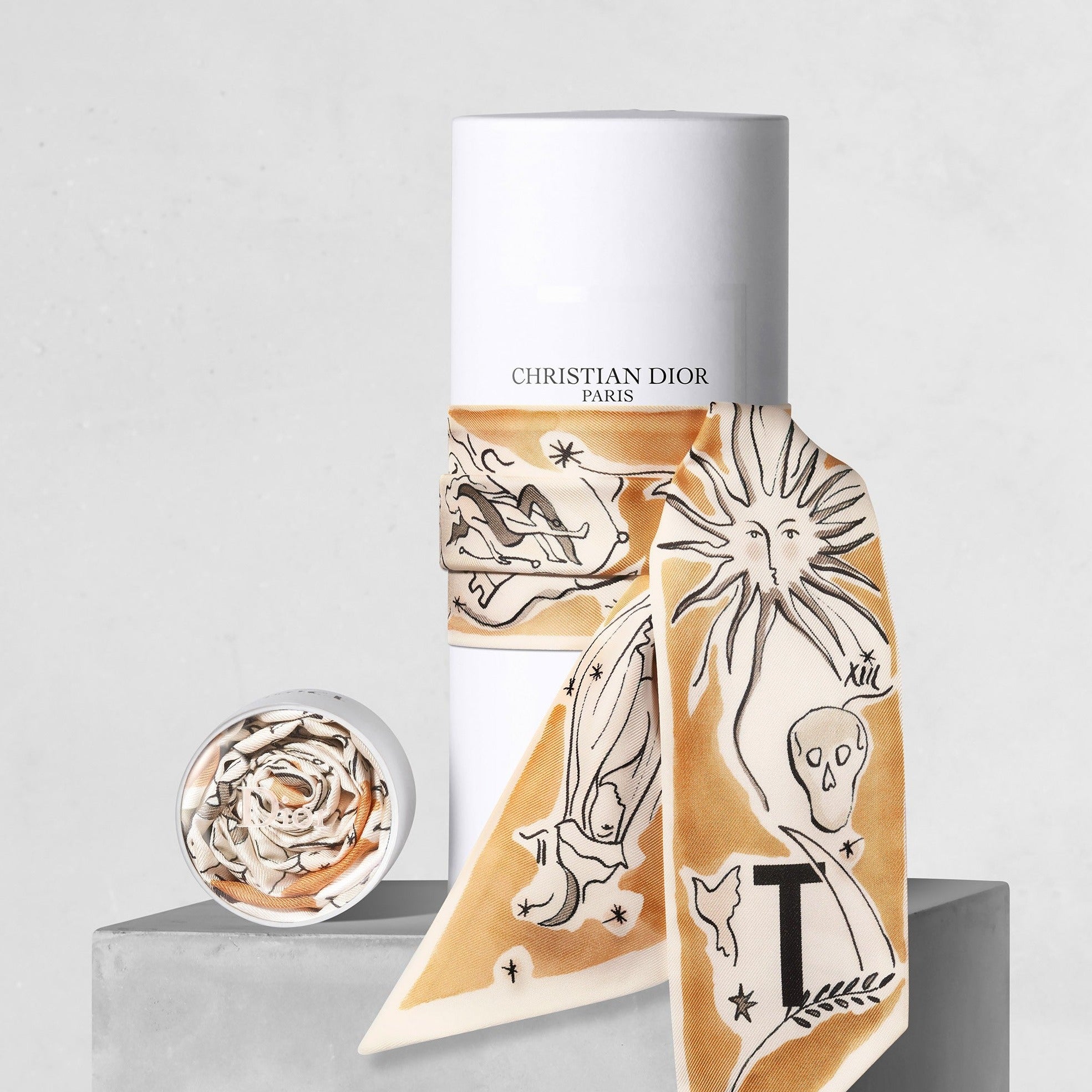 Dior mitzah 2025
