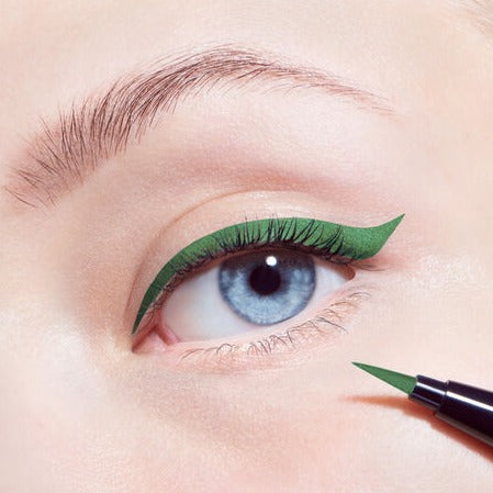 Diorshow On Stage Liner