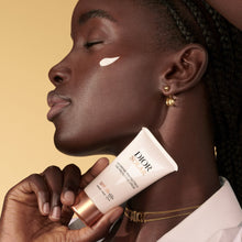 Load image into Gallery viewer, Dior Solar Protective Creme 30 SPF
