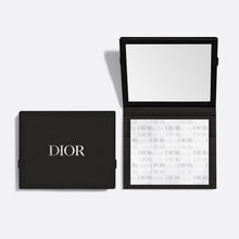 Load image into Gallery viewer, Dior Skin Mattifying Papers
